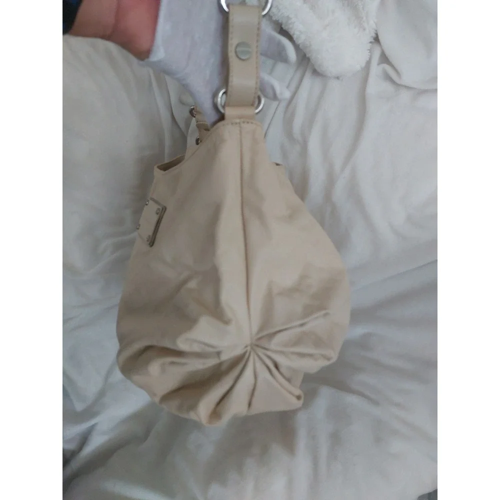 Cream/Beige Kenneth‎ Cole New York Hobo bag and dust cover